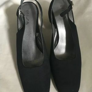 Unisa Black and Silver Pumps with Rhinestone Strap Size 7 Width B Leather Sole